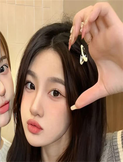 从战争片角度解读《苏小小》：的创作历程与幕后故事 ——带你领略战争片的魅力